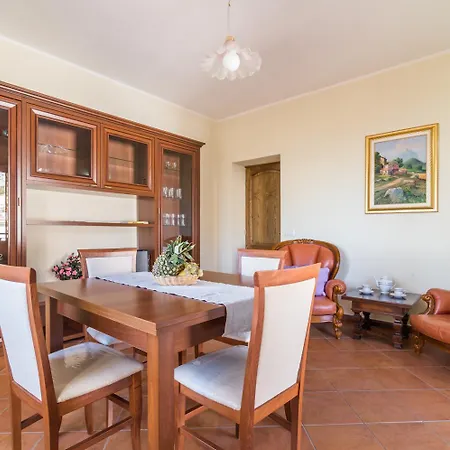 Apartment Casa Pineta 1